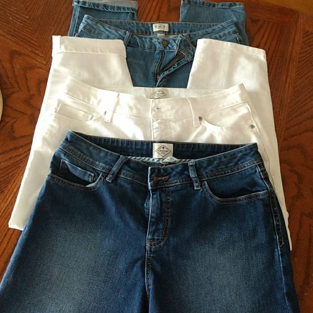 3 for 15.00!  2 capris, 1 jean short